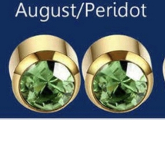 Peridot  august birthstone  surgical steel non tarnish studd earrings - Picture 1 of 5